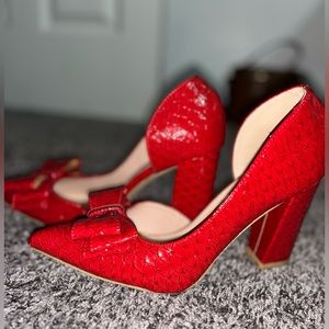SHEIN red heels